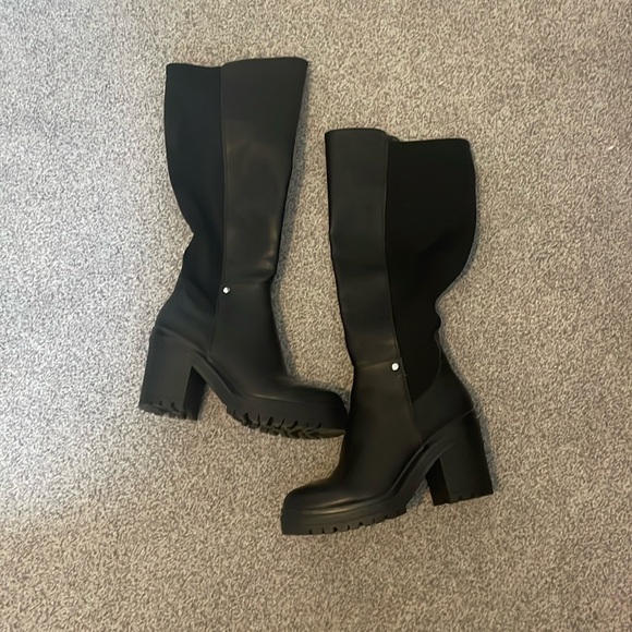 Mix No. 6 Shoes - Knee High Boots Size 9